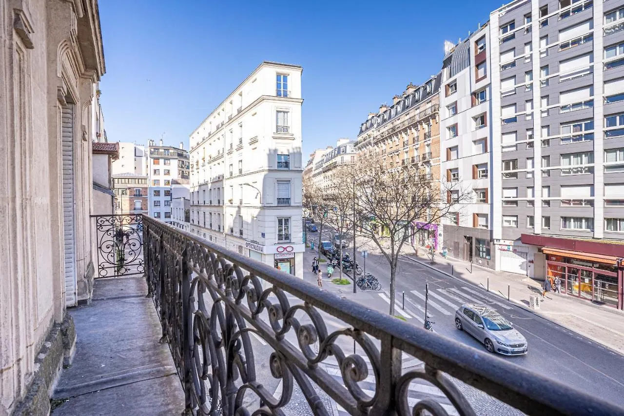 20 - Urban Design Flat Pere Lachaise Paris Daire